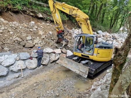 Sanacijska obnova vodotokov in hudournikov po poplavah (14)